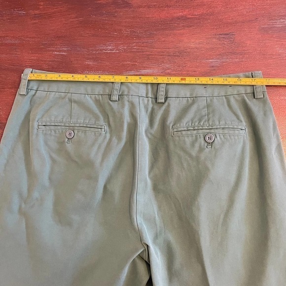 Vineyard Vines Men's Flat Front Chino Pants Sz 35x32 - Picture 4 of 7